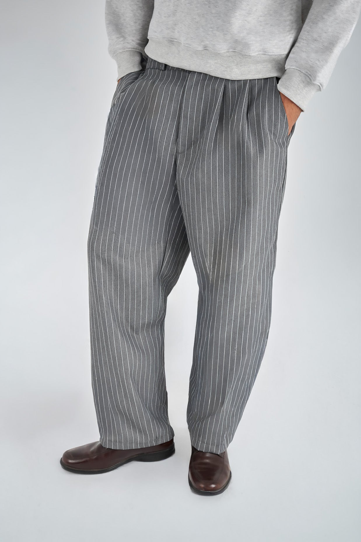 GRAY PINSTRIBE PANTS